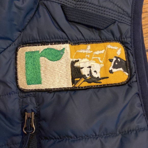 SOLD!! NWOT Women’s Carhartt Gilliam Vest - Picture 3 of 6